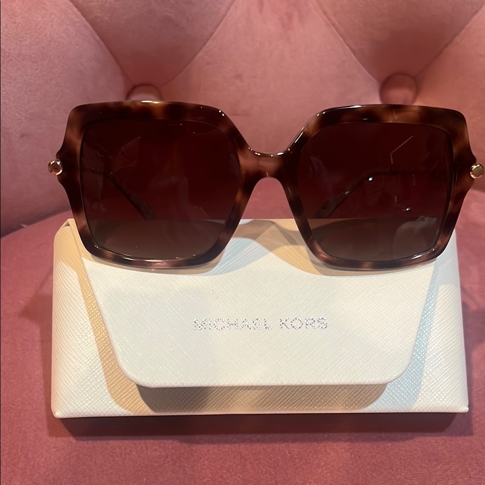 Michael Kors Tortoise Shell Sunglasses - Picture 16 of 16